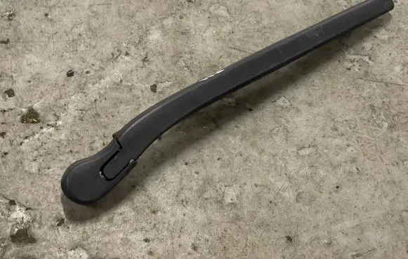 BMW 5 F10 F11 Rear wiper blade 7207042 4280793 PBTGF30