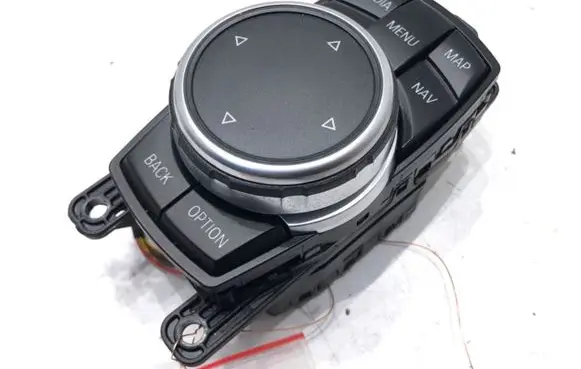 BMW 4 F36 Gran coupe Other switches/knobs/shifts 6839079