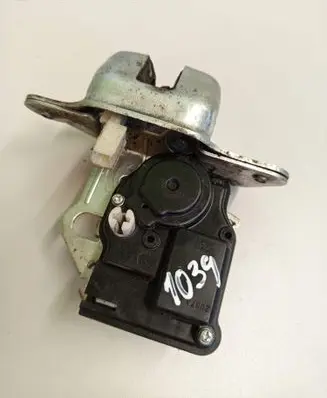 Jeep Patriot Tailgate/trunk/boot lock/catch/latch