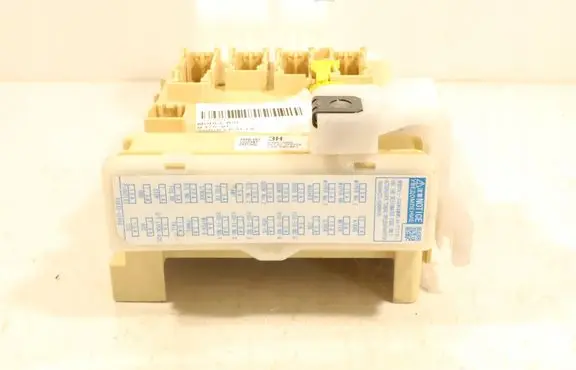 Toyota Corolla E160 E170 Central body control module 8273012X70A