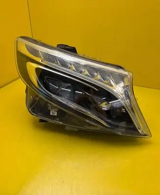 Mercedes-Benz V Class W447 Headlight/headlamp A4479061501