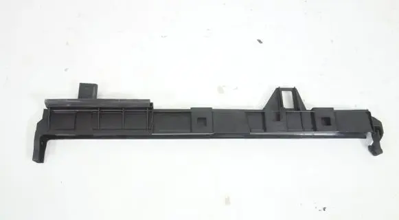 Mercedes-Benz B W246 W242 Radiator mount bracket A2465011720