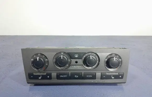Audi A6 Allroad C5 Climate control unit 4F1820043G