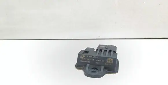 BMW 3 E90 E91 Glow plug pre-heat relay 8519471