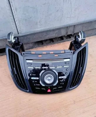 Ford Kuga II Radio/GPS head unit trim