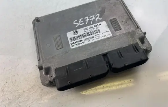 Volkswagen Fox Engine control unit/module ECU 03D906033H