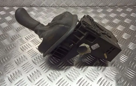 Renault Scenic II - Grand scenic II Gearbox retarder lever 8200327403