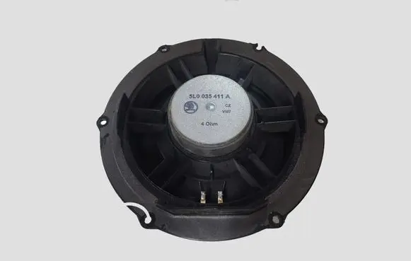 Skoda Octavia Mk2 (1Z) Front door speaker 5L0035411A