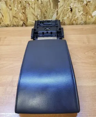Volvo S80 Armrest B39867262