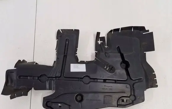 Citroen C4 Cactus Intercooler air channel guide 9824336180