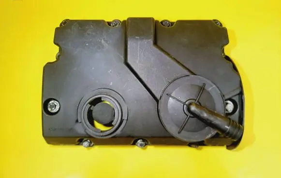 Skoda Fabia Mk1 (6Y) Rocker cam cover 045103475C