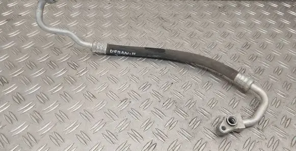 Toyota Urban Cruiser (XP110) Air conditioning (A/C) pipe/hose 