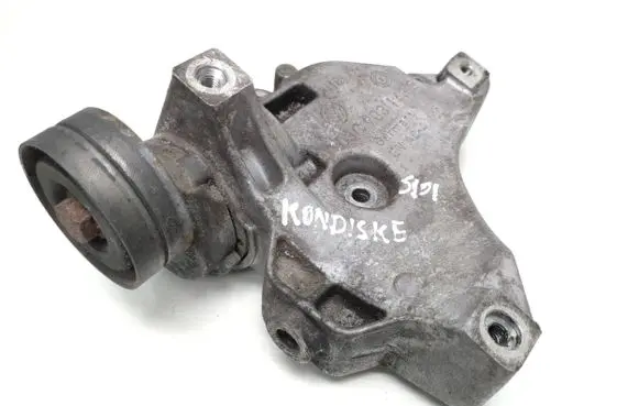 Volkswagen Golf V A/C compressor mount bracket 03C903143B 03c145299l