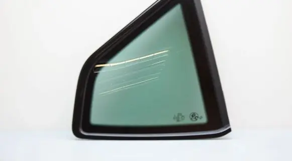 Seat Ateca Rear side window 575845042