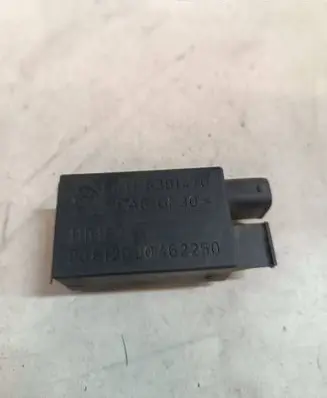 BMW 3 E46 AUC sensor 8391470