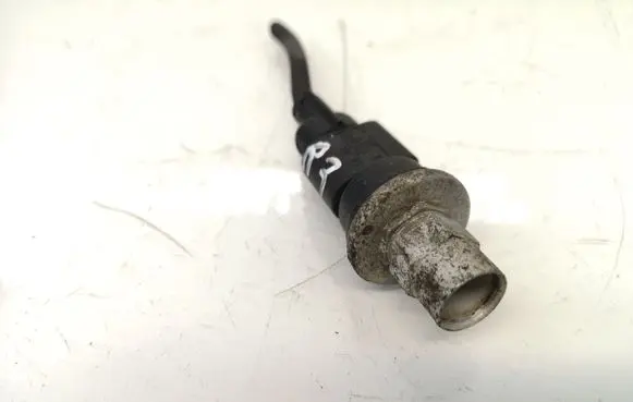 Air conditioning (A/C) pressure sensor