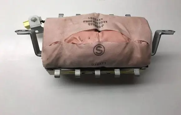 Lexus IS 220D-250-350 Passenger airbag 1041454 080806P82140 8214053010A