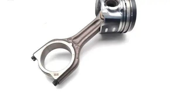 Ford Transit Piston with connecting rod UBGA