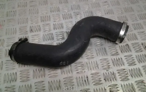 Audi A5 8T 8F Coolant pipe/hose 8K0145737Q