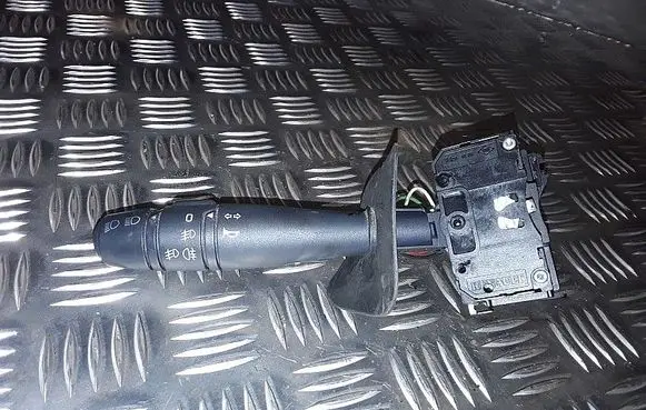 Renault Clio II Wiper switch 