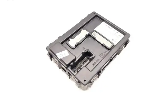 Nissan Juke I F15 Comfort/convenience module 284B11KB0C