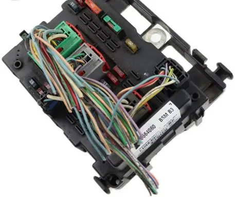 Peugeot 307 Fuse module 9650664080