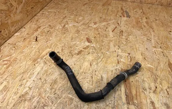 Audi A6 S6 C7 4G Engine coolant pipe/hose 5Q0121051J