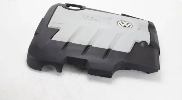 Volkswagen PASSAT B7 Engine cover (trim) 03L103925AM