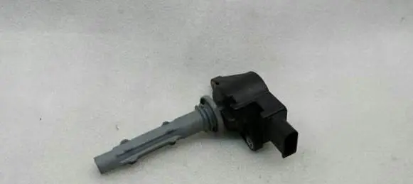 Mercedes-Benz R W251 High voltage ignition coil A0001502780
