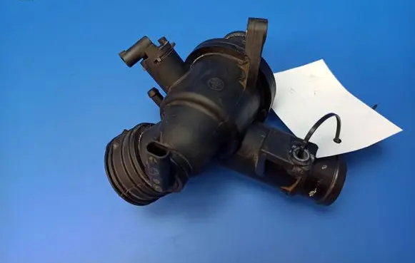 Mercedes-Benz C W204 Thermostat housing A6512000615
