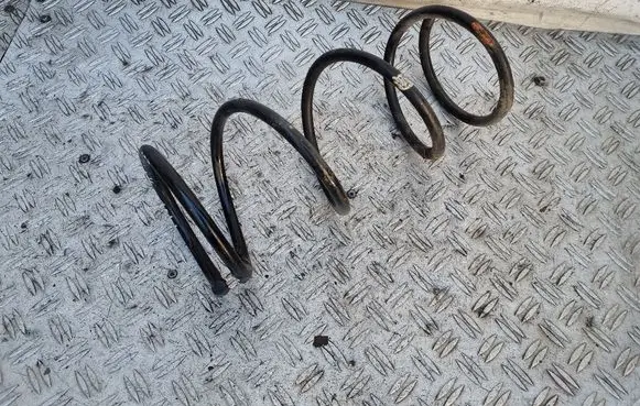 Toyota Avensis Verso Front coil spring