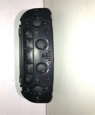 Mercedes-Benz C W203 Climate control unit A2098300085 9140010497 C205488