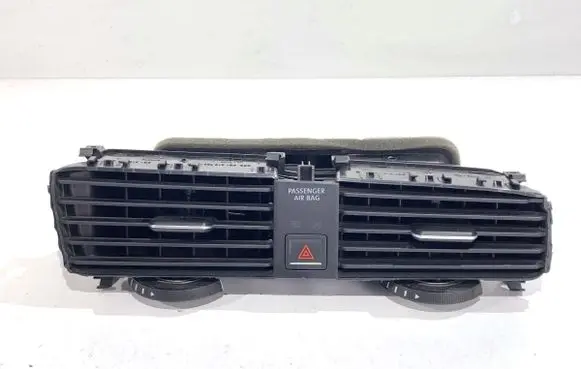 Volkswagen Golf VII Dashboard side air vent grill/cover trim