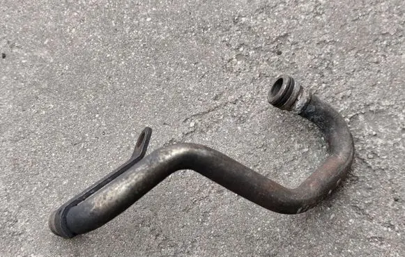 Chrysler Voyager Engine coolant pipe/hose 