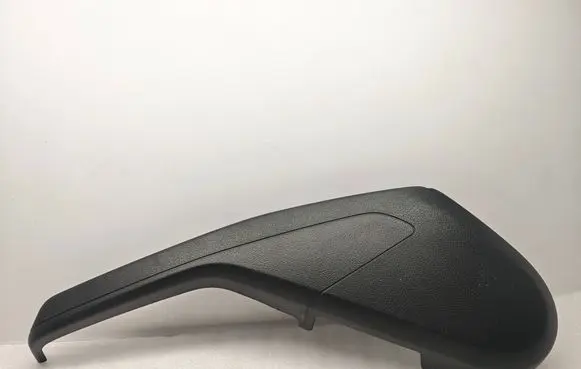 Mercedes-Benz GLE (W166 - C292) Seat trim A1669102104 1067593X USF7212