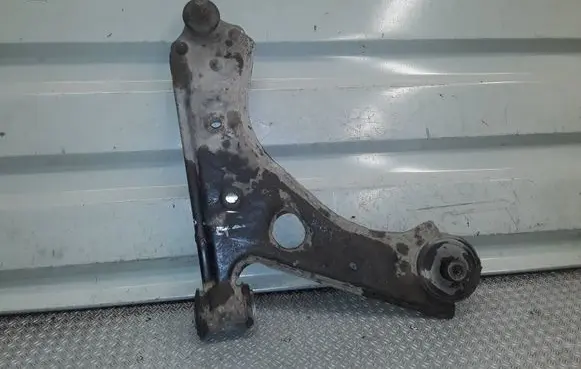 Opel Corsa D Front lower control arm/wishbone 