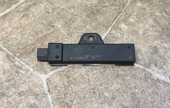 BMW X3 F25 Keyless system antenna 9220832
