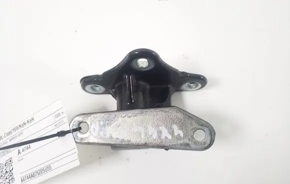 Mercedes-Benz ML W164 Front door lower hinge A2517201637