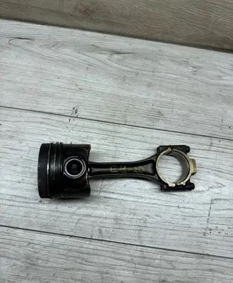 Volkswagen Golf VI Piston with connecting rod 03LA