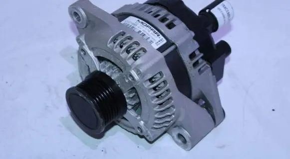 Jeep Renegade Generator/alternator 52021968 MS1042119051