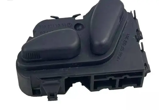 Mercedes-Benz E W210 Seat control switch 2108213851