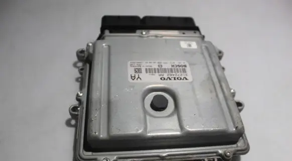 Volvo S80 Engine control unit/module ECU 31272462AA