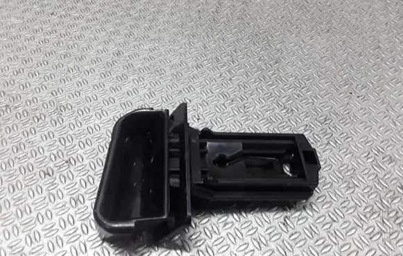 Mercedes-Benz S W220 Hand brake release handle 2204270312