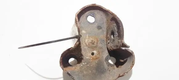 Mazda 2 Bracket in trunk/boot 2s615k965af 2s61-5k965-af