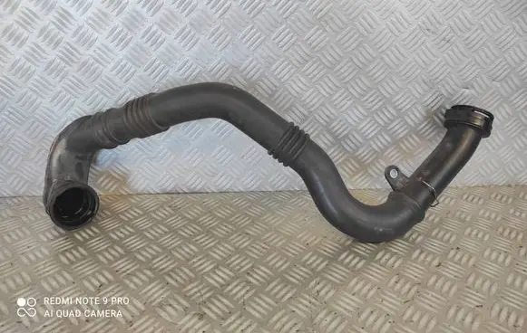 Intercooler hose/pipe