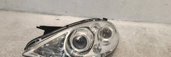Mercedes-Benz A W169 Headlight/headlamp A1698201161