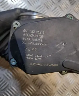 Audi Q3 8U Throttle valve 06F133062T