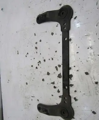 Nissan X-Trail T32 Engine mount bracket OEM