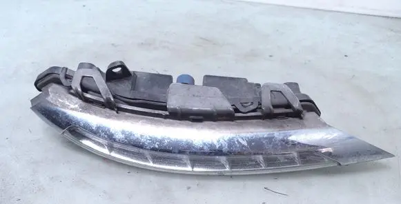 Mercedes-Benz CLS C218 X218 Front fog light A2218201856 89090206