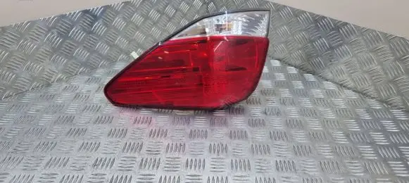 Subaru Outback Rear/tail lights 22020067